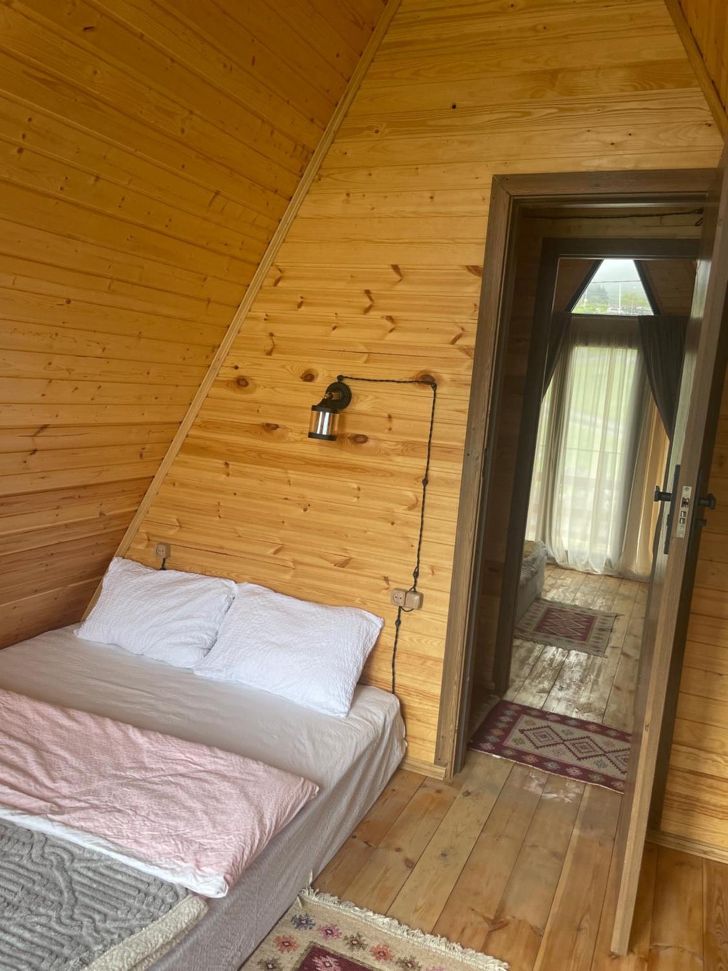 Aura Cottages 卡兹贝吉 外观 照片