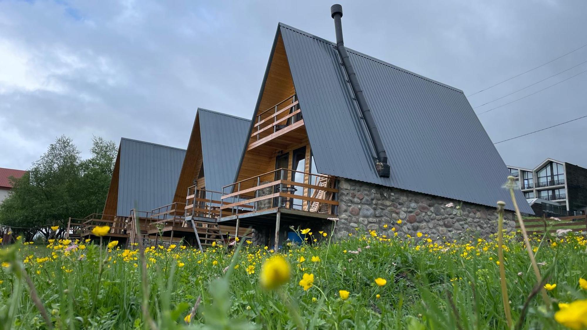 Aura Cottages 卡兹贝吉 外观 照片