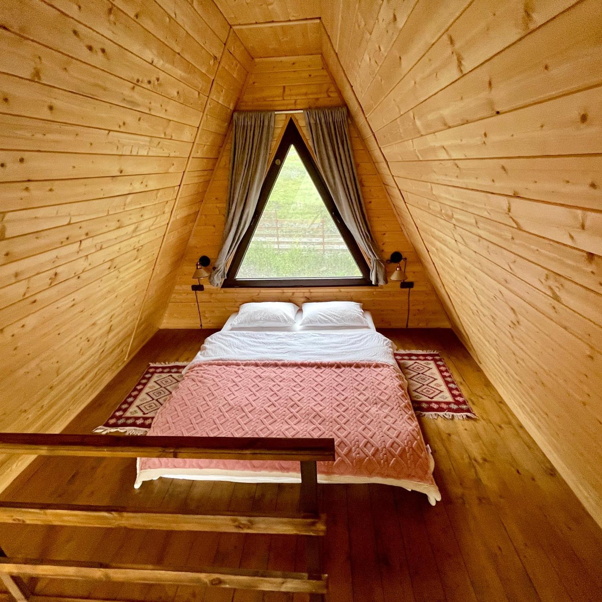 Aura Cottages 卡兹贝吉 外观 照片