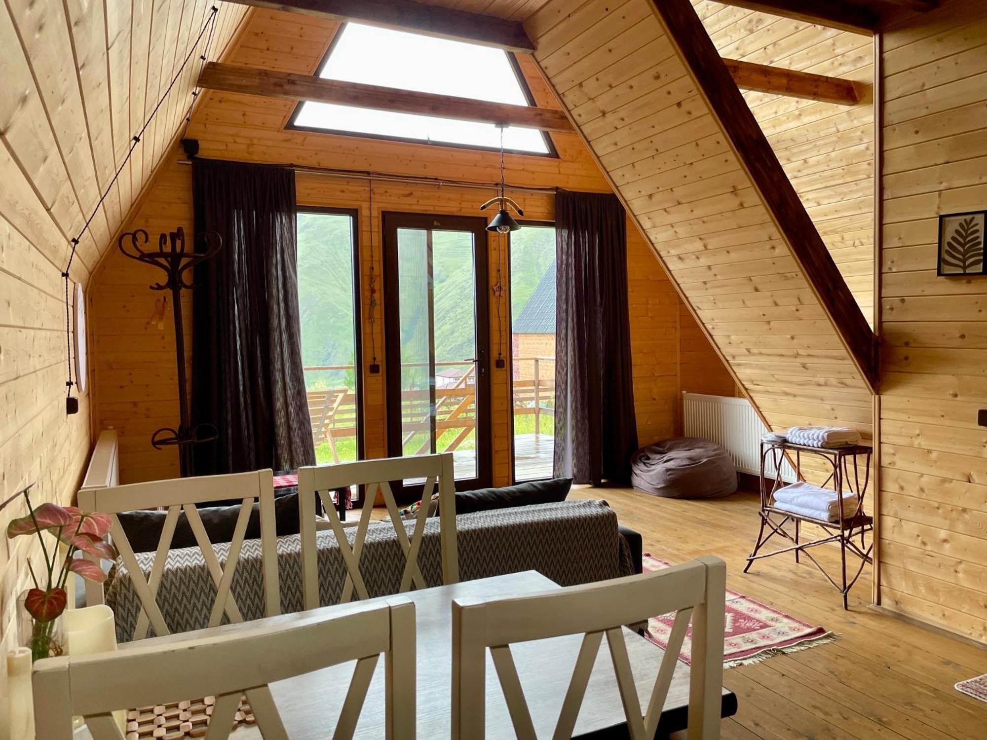 Aura Cottages 卡兹贝吉 外观 照片